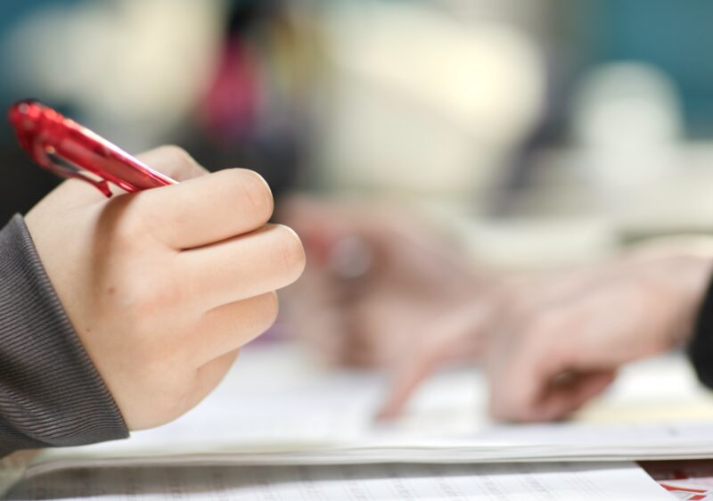 【効果や口コミは?】オンライン家庭教師のメリット10選!デメリットも解説 23 22414780 m