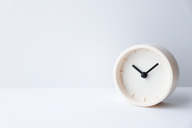 【解決】偏差値を10上げる方法/具体的な4つのコツを徹底解説!! 25 白い時計