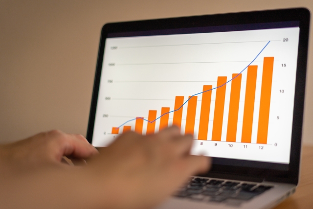 【どっちを選ぶ?】浜学園と馬渕教室を比較!特徴・合格実績・費用・評判 13 bar graph pc