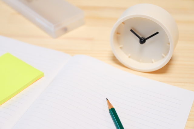 【中学受験塾】個別指導SS-1の評判・料金・合格実績・SS-1テラスを解説 16 時計とノート